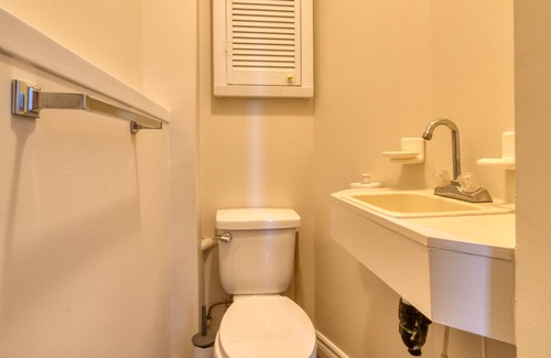 Notre-Dame-des-Laurentides House | #650 - Townhome in Charlesbourg with pool, BBQ, and parking