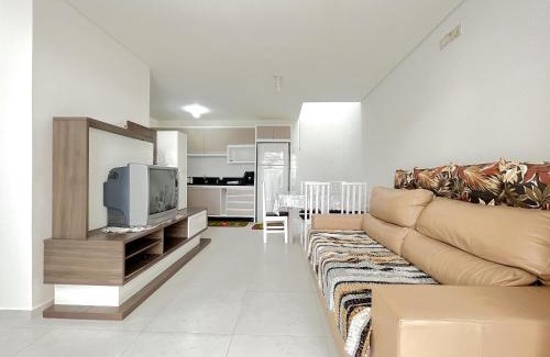 Itacolomi House | 650m da praia | Balneário Piçarras | Beto Carrero