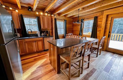 Twin Mountain House | 65PT New Log Cabin in Private