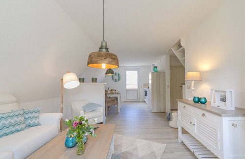 Wieck auf dem Darss Apartment | 65sqm vacation apartment under thatched roof with 2 bedrooms. Dogs welcome!
