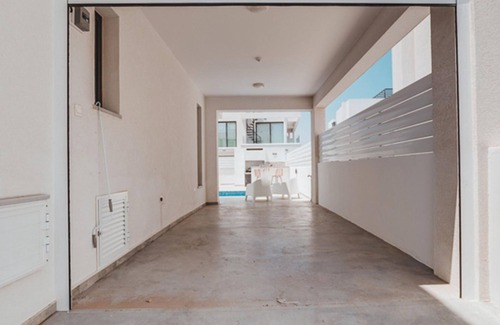 Pernera Villa | 66 PER - Stay Villa Palm
