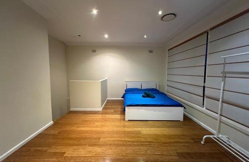 Beecroft House | 66 Red Room
