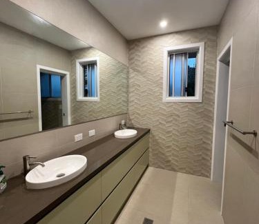 Beecroft House | 66 Red Room