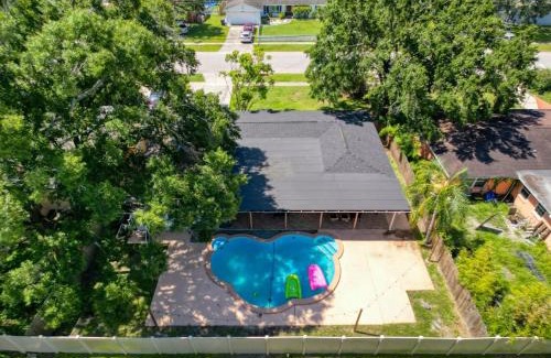 Orient Park House | 6616 Travis Blvd