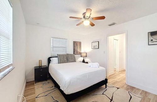 Orient Park House | 6616 Travis Blvd