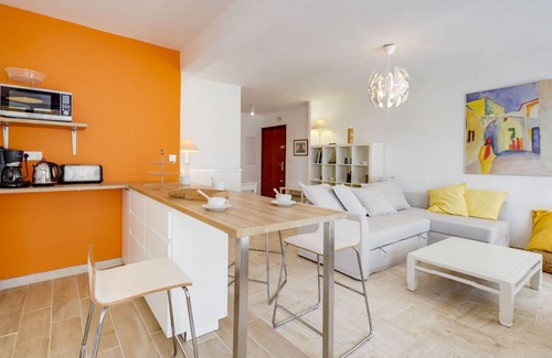 Sanary-sur-Mer Apartment | 67 m² Apartment ∙ 2 bedrooms ∙ 6 guests