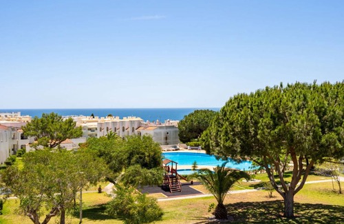 Alporchinhos Apartment | 67 m² Apartment ∙ 2 bedrooms ∙ 4 guests