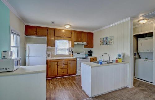 Ocean City Beach Apartment | 6703 Thirteenth ave Up by Carolina Stays