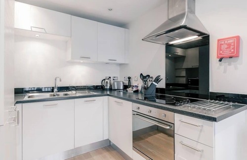 Epsom Apartment | 68 Capitol Square - 1 bedroom apartment
