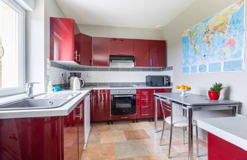 Audouville-la-Hubert House | 68 m² House ∙ 2 bedrooms ∙ 2 guests