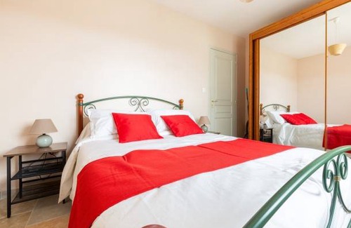 Audouville-la-Hubert House | 68 m² House ∙ 2 bedrooms ∙ 2 guests