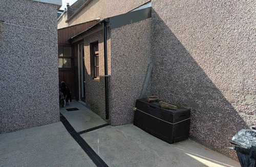 Buckie Cottage | 68 Yardie - 3 bedroom cottage by the sea, sleeps 6