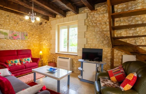Saint-Pierre-de-Chignac House | 69 m² House ∙ 2 bedrooms ∙ 6 guests