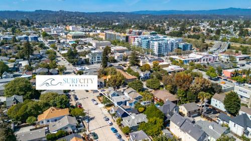 Westside Santa Cruz House | 6BD Downtown House Walk to Beach Boardwalk