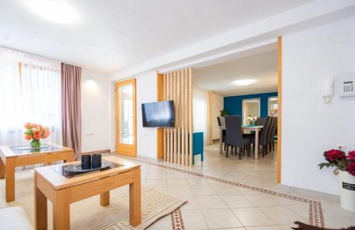 Novi Grad Sarajevo Apartment | 6BDR Home in Nature