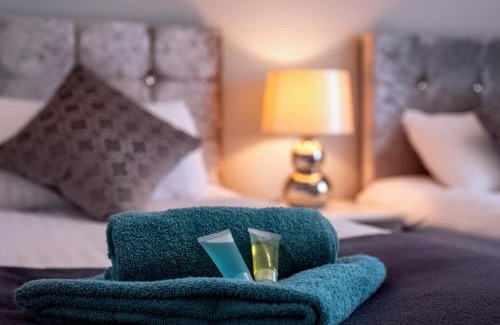 Peterborough Apartment | 6bed Perfect stay! Contractors welcome!