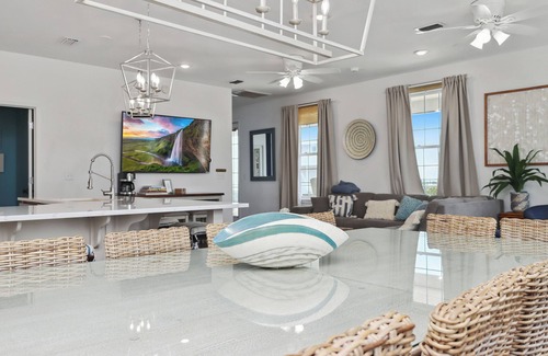 Seagrass House | 6BR, Gulf View Home Private Pool Sleeps 20 ~ Sand Blast