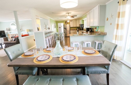 Sandbridge House | 6BR steps to beach, heated pool, EVcharger, 2Kings