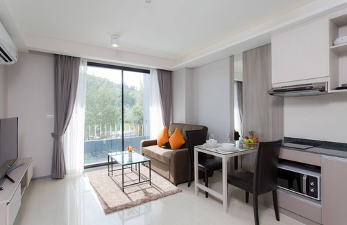 Cherngtalay Apartment | 6th Avenue Surin Beach