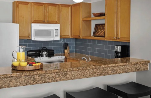 Oceanside Resort | 7/27- 8/3/24: Last Minute Cancellation: Oceanfront Resort in Hilton Head!!!