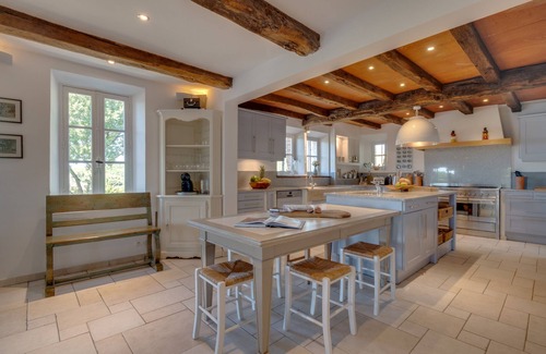 Montauroux Villa | 7 a/c ensuite BR/14 person Provence villa, walk to villages, 40 mins Nice aiport