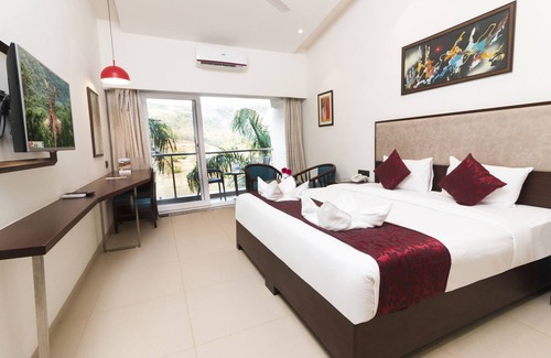 Lonavala Hotel | 7 Apple Resort Lonavala