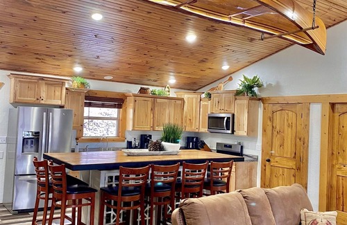 La Follette Cabin | 7 bdrm covered dock, hot tub, cwby pool, sleeps 24, “Mountain Oasis”