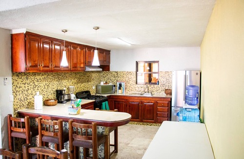 Zona Hotelera Norte House | 7 Bedrooms, Oceanfront, Bike Path to Town