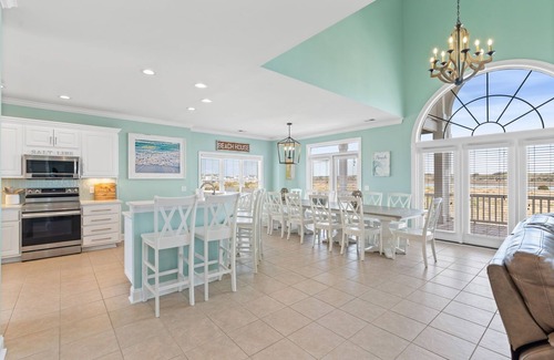 Ocean Isle Beach House | 7 Bedrooms, 6.5 Baths, Elevator, Heated Private Pool, Linens Included
