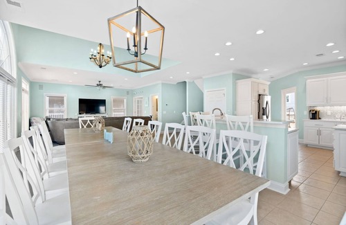 Ocean Isle Beach House | 7 Bedrooms, 6.5 Baths, Elevator, Heated Private Pool, Linens Included
