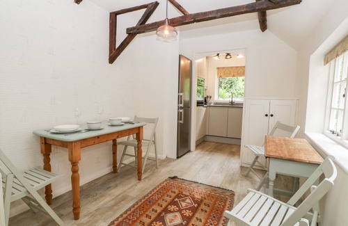 New Forest District Cottage | 7 Church Lane