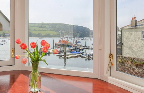 Salcombe Cottage | 7 Island Quay