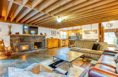 Overlook Park House | 7 Little Court