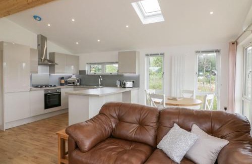 Dobwalls House | 7 Meadow Retreat