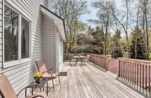 Albrightsville House | 7 Mi to Big Boulder Mountain Poconos Escape!