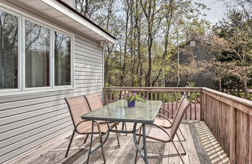 Albrightsville House | 7 Mi to Big Boulder Mountain Poconos Escape!