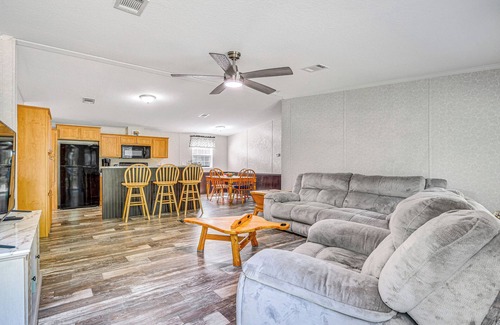 Citrus Springs House | 7 Mi to Crystal River: Home w/Yard & Fire Pit!
