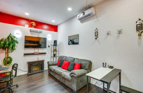Dallas Apartment | 7 Mi to Downtown Dallas WFH-Friendly Studio