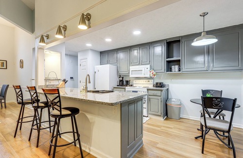 Covington House | 7 Mi to Dtwn Covington: Bright Home w/Deck & Yard
