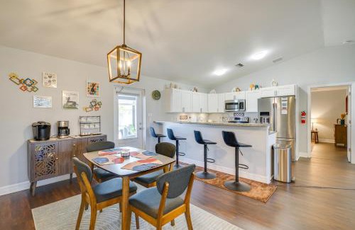 Fort Myers House | 7 Mi to River District Cape Coral Home with Lanai