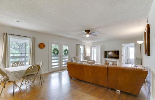 Florence House | 7 Mi to Tennessee River Home with Patio in Florence
