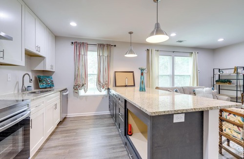 Fayetteville Apartment | 7 Mi to Trilith Studios: Atlanta Area Business Hub