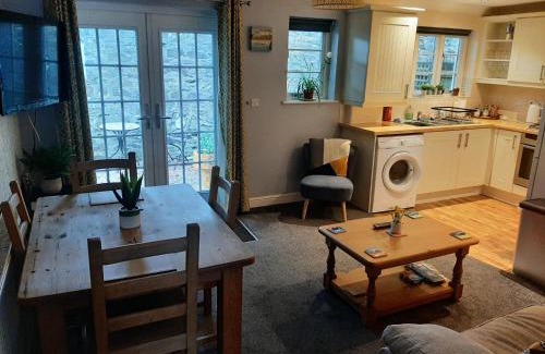 Bodmin Apartment | 7 Night Promoted Retreat In Bodmin Free Parking