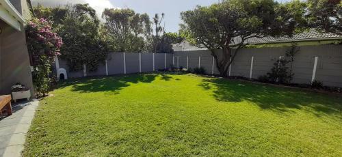 Muizenberg House | 7 on Henwick