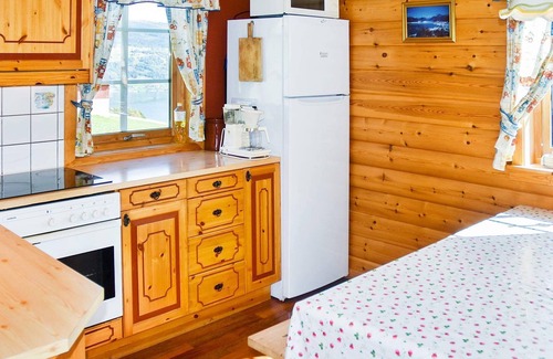 Gloppen House | 7 person holiday home in SANDANE