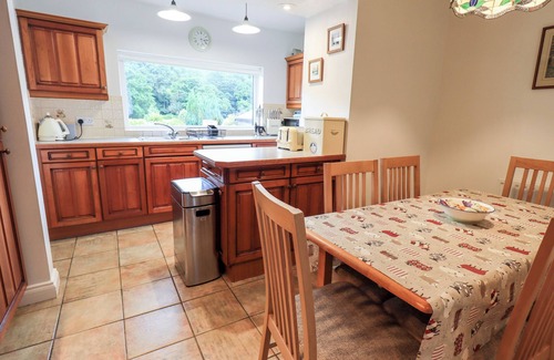 Glenridding Cottage | 7 STYBARROW TERRACE, family friendly, with a garden in Glenridding