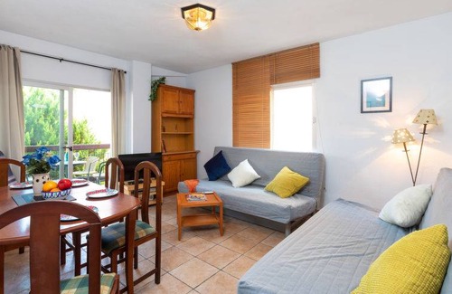 Velilla-Taramay Apartment | 70 m² Apartment ∙ 2 bedrooms ∙ 4 guests