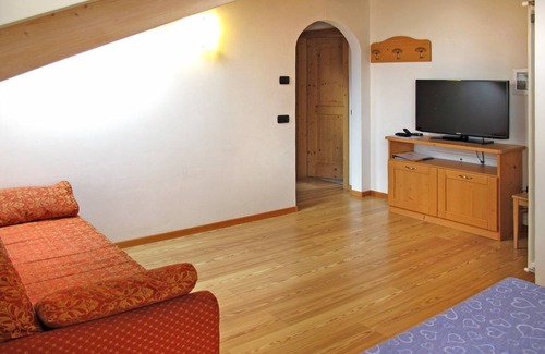 Ronzone Apartment | 70 m² Apartment ∙ 2 bedrooms ∙ 4 guests