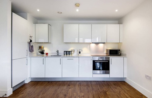 Bow West Apartment | 70 m² Apartment ∙ 2 bedrooms ∙ 4 guests