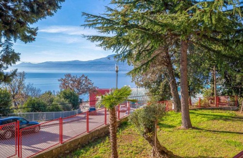 Rijeka Apartment | 70 m² Apartment ∙ 2 bedrooms ∙ 5 guests